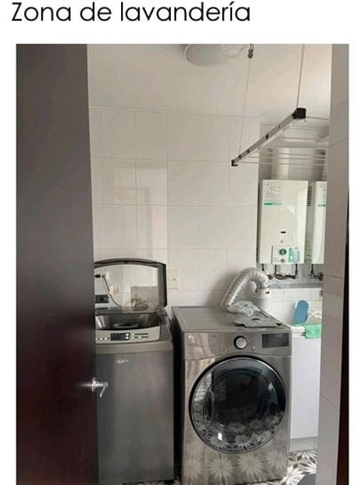Apartamento de 4 alcobas en venta en Lindaraja, Bogotá, 290 m² · foto 5 de 21