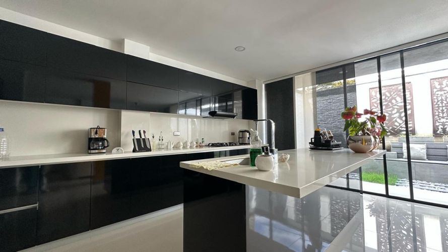 Casa de 4 alcobas en venta en La Morada, Jamundí, 245 m² · foto 4 de 11