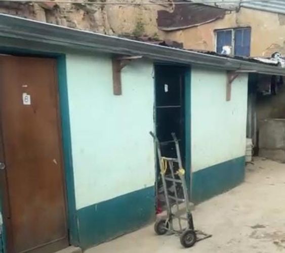 Casa de 15 alcobas en venta en Las Cruces, Bogotá, 300 m² · foto 3 de 3