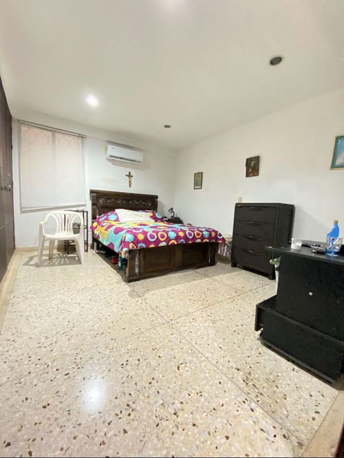 Casa de 5 alcobas en venta en Villa Santos, Barranquilla, 500 m² · foto 9 de 15