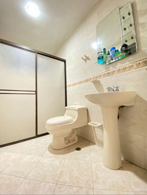 Casa de 5 alcobas en venta en Villa Santos, Barranquilla, 500 m² · foto 10 de 15