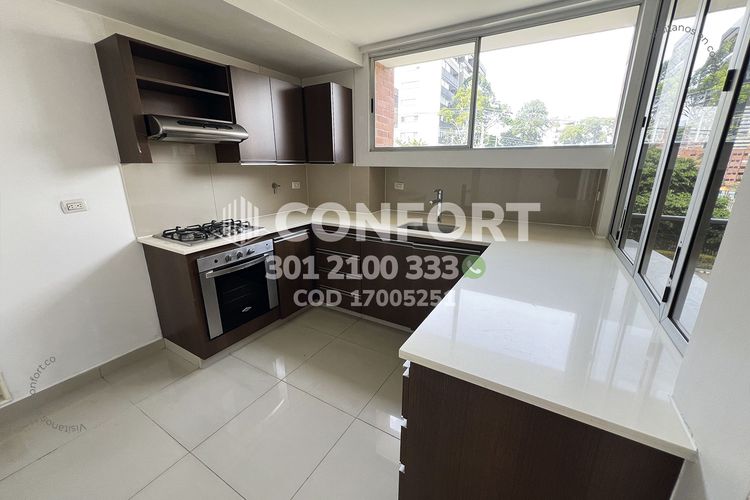 Apartamento de 3 alcobas en arriendo en Los Parra, Medellín, 128 m² · foto 6 de 24