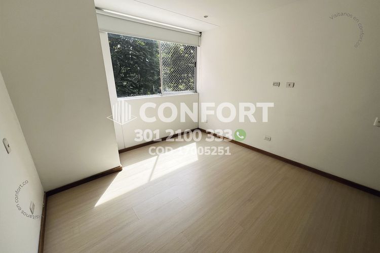 Apartamento de 3 alcobas en arriendo en Los Parra, Medellín, 128 m² · foto 13 de 24