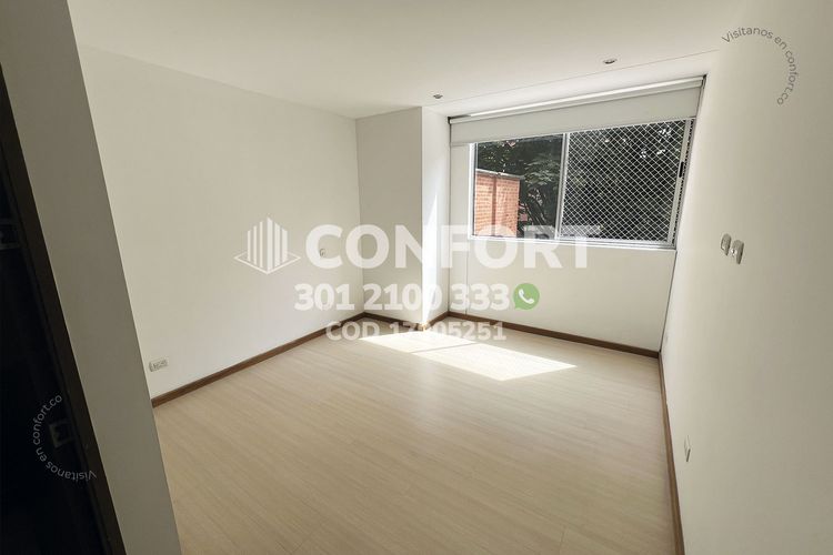 Apartamento de 3 alcobas en arriendo en Los Parra, Medellín, 128 m² · foto 14 de 24