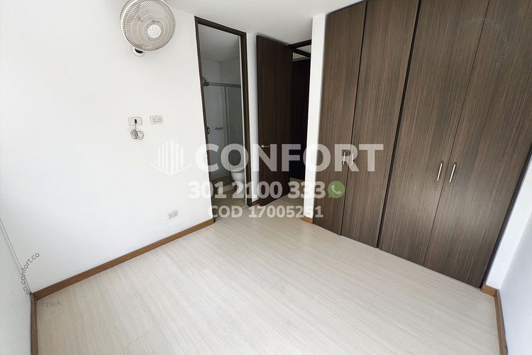 Apartamento de 3 alcobas en arriendo en Los Parra, Medellín, 128 m² · foto 20 de 24