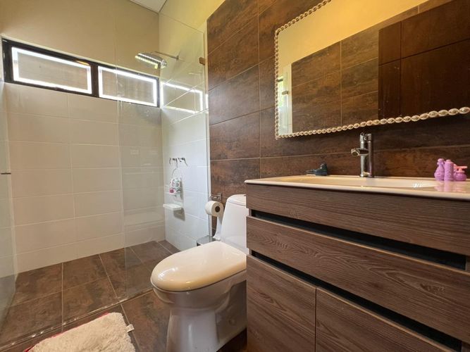 Casa de 2 alcobas en venta en Guamito, La Ceja, 280 m² · foto 12 de 14