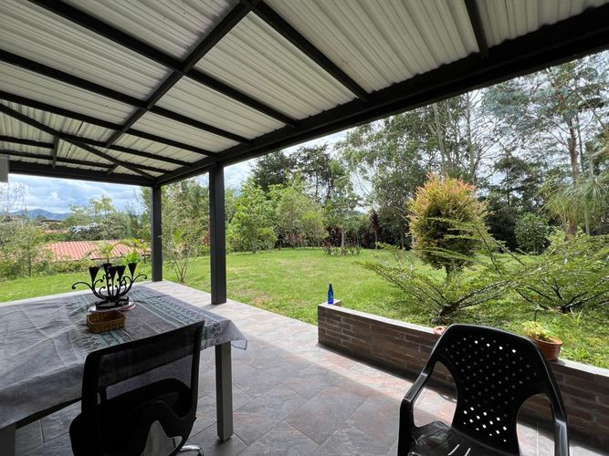 Casa de 2 alcobas en venta en Guamito, La Ceja, 280 m² · foto 14 de 14