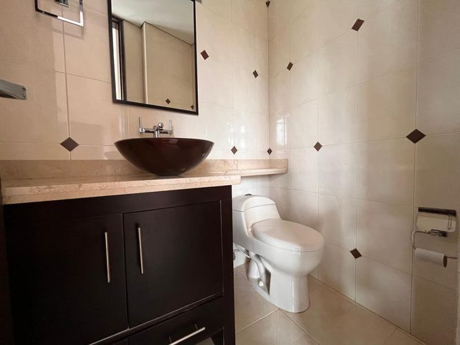 Casa de 4 alcobas en venta en Carrizales, Envigado, 440 m² · foto 19 de 20