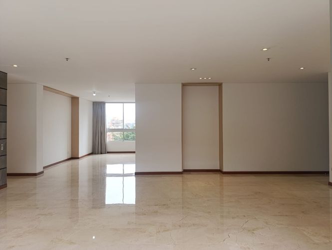 Apartamento de 3 alcobas en arriendo en El Poblado, Medellín, 170 m² · foto 4 de 19