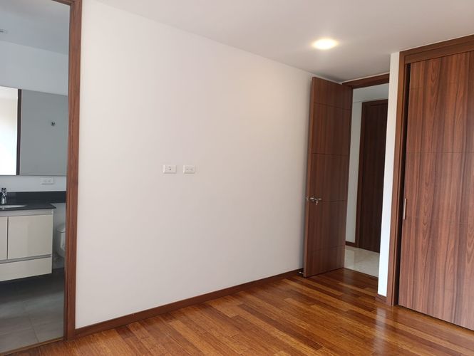 Apartamento de 3 alcobas en arriendo en El Poblado, Medellín, 170 m² · foto 13 de 19
