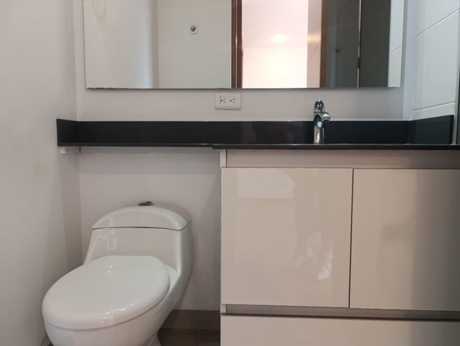Apartamento de 3 alcobas en arriendo en El Poblado, Medellín, 170 m² · foto 18 de 19