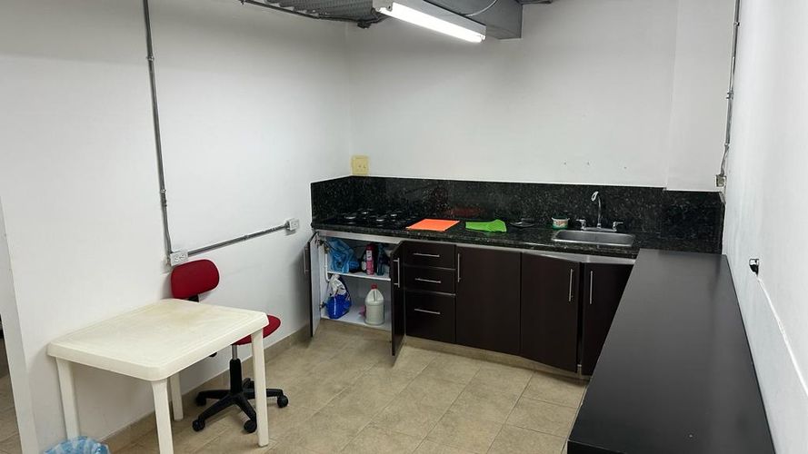 Local en venta en Pinares, Pereira, 337 m² · foto 3 de 17