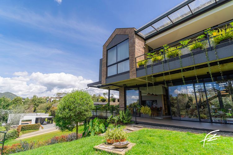 Casa de 4 alcobas en venta en Las Palmas, Envigado, 450 m² · foto 5 de 24