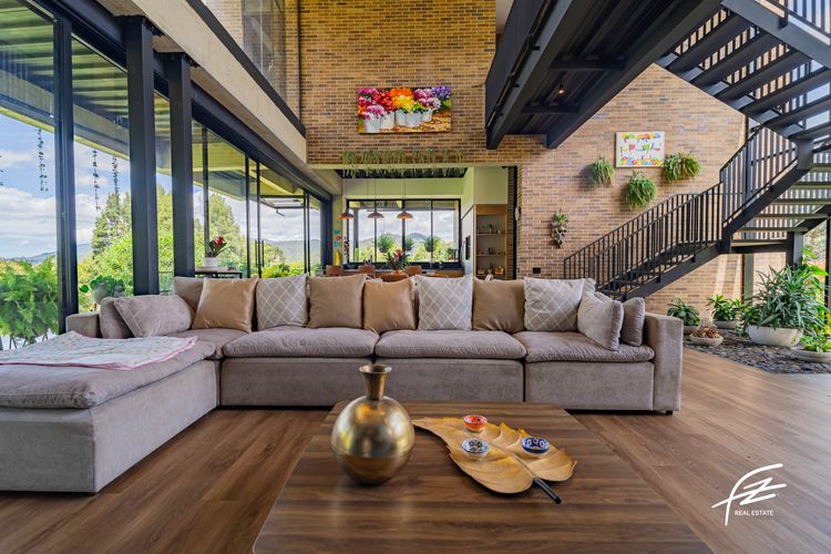 Casa de 4 alcobas en venta en Las Palmas, Envigado, 450 m² · foto 7 de 24