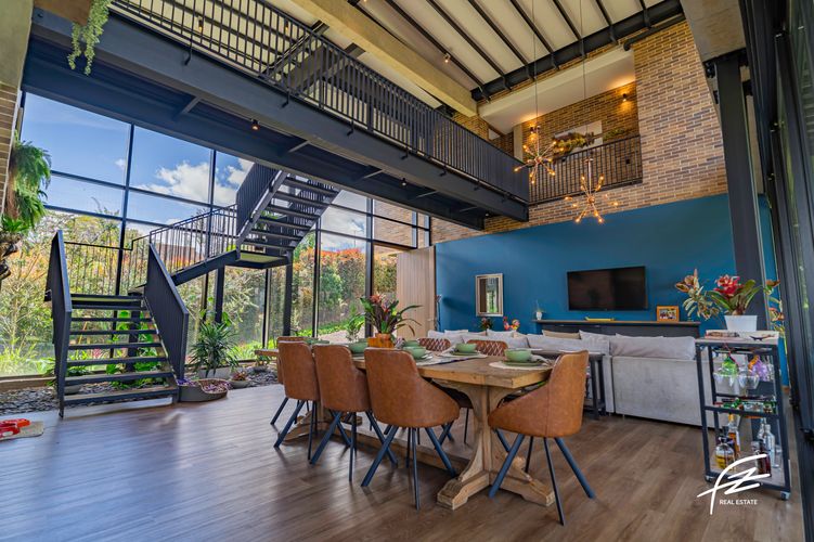Casa de 4 alcobas en venta en Las Palmas, Envigado, 450 m² · foto 13 de 24