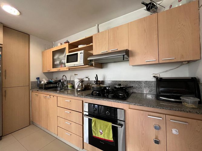 Apartamento de 2 alcobas en arriendo en El Poblado, Medellín, 125 m² · foto 7 de 14