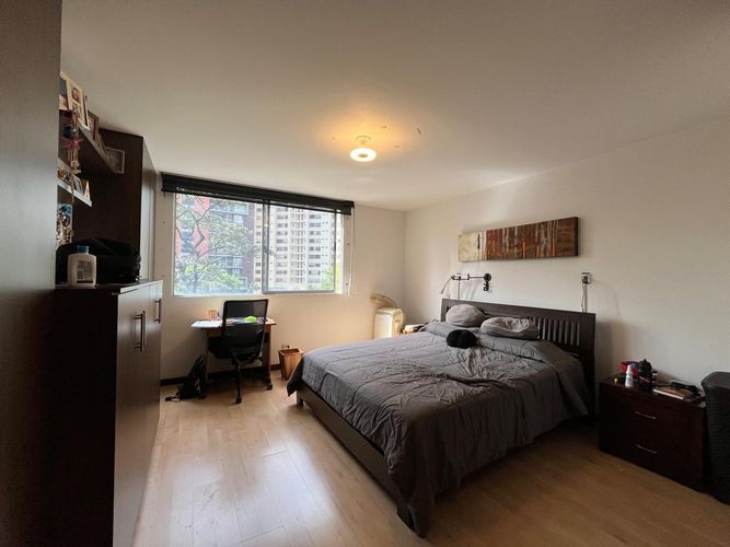 Apartamento de 2 alcobas en arriendo en El Poblado, Medellín, 125 m² · foto 8 de 14