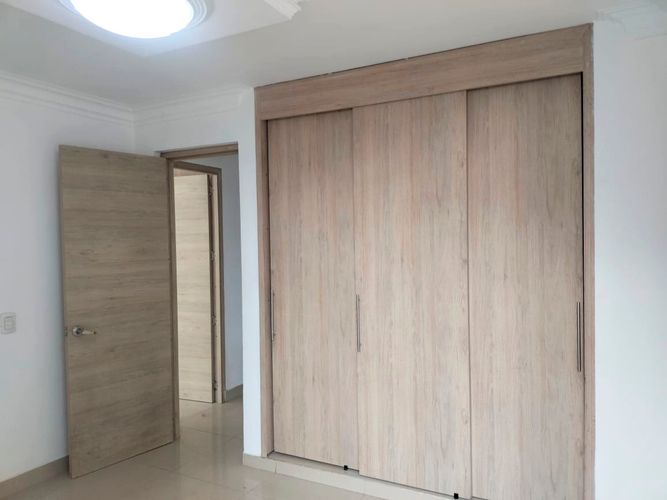 Apartamento de 2 alcobas en arriendo en El Poblado, Medellín, 74 m² · foto 13 de 15