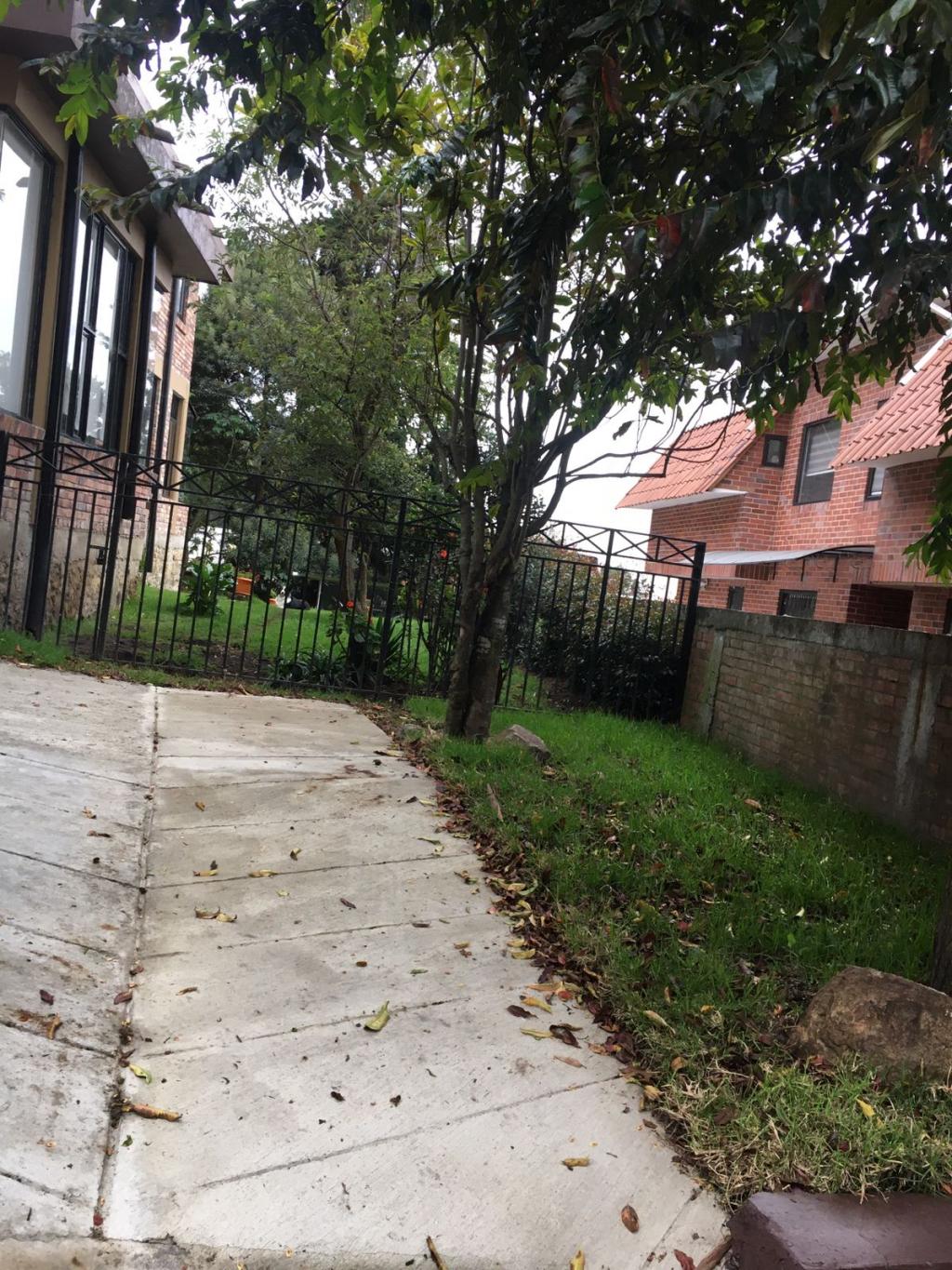 Casa en venta en Bosque De Pinos, Bogotá · foto 5 de 21