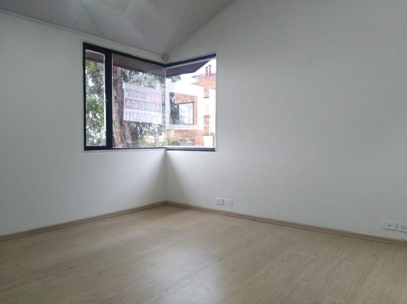Casa en venta en Bosque De Pinos, Bogotá · foto 14 de 21
