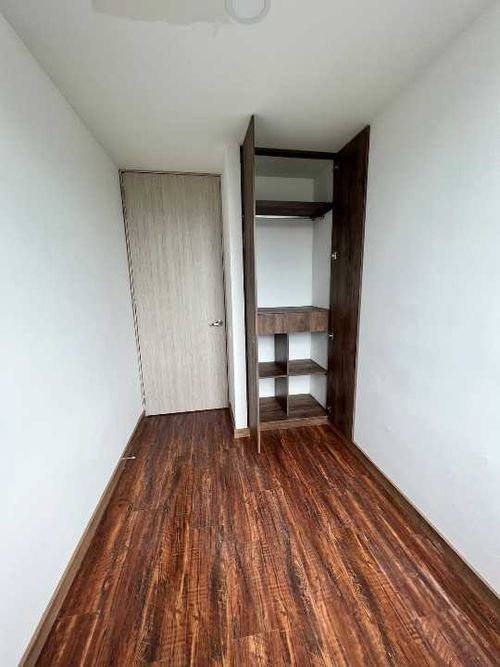 Apartamento de 3 alcobas en venta en Machado, Copacabana, 67 m² · foto 6 de 18