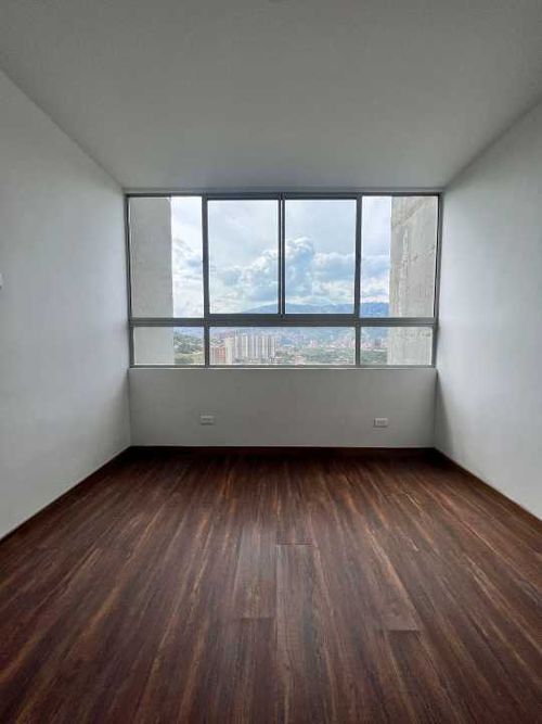 Apartamento de 3 alcobas en venta en Machado, Copacabana, 67 m² · foto 8 de 18