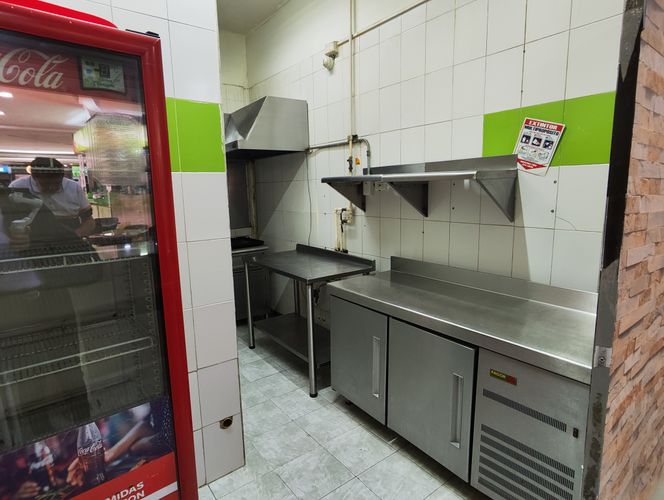 Local en arriendo en La Candelaria, Medellín, 15 m² · foto 5 de 13