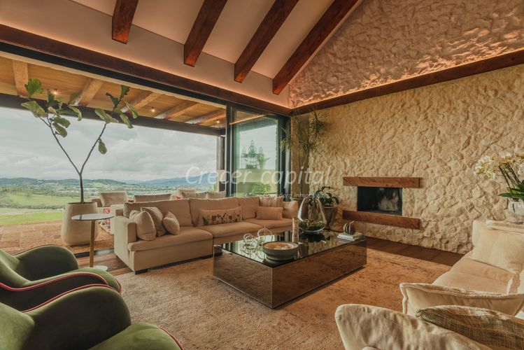 Casa de 3 alcobas en venta en Las Palmas, Envigado, 520 m² · foto 4 de 9