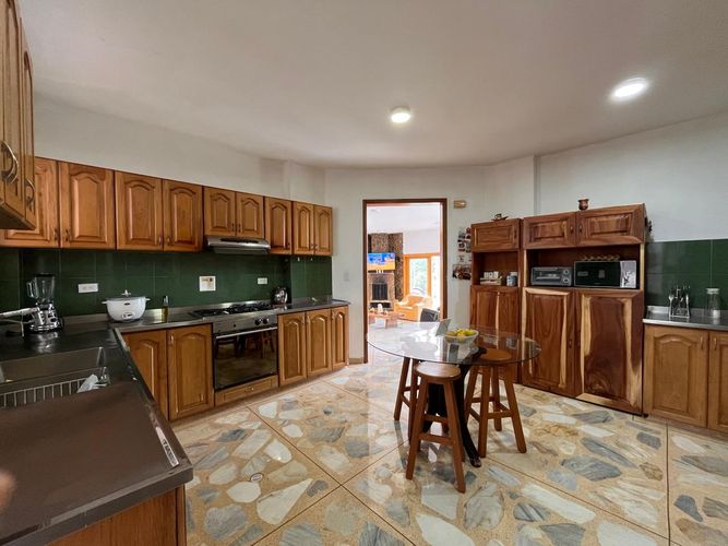 Casa de 3 alcobas en venta en Escobero, Envigado, 425 m² · foto 7 de 20