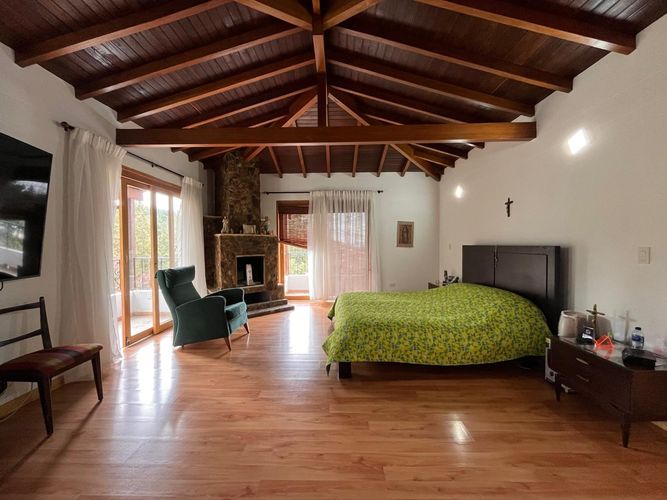 Casa de 3 alcobas en venta en Escobero, Envigado, 425 m² · foto 11 de 20