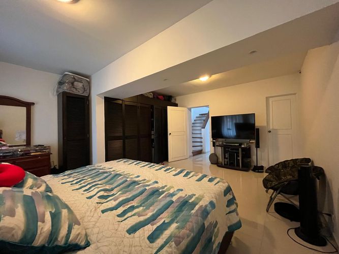 Casa de 3 alcobas en venta en El Poblado, Medellín, 180 m² · foto 9 de 17