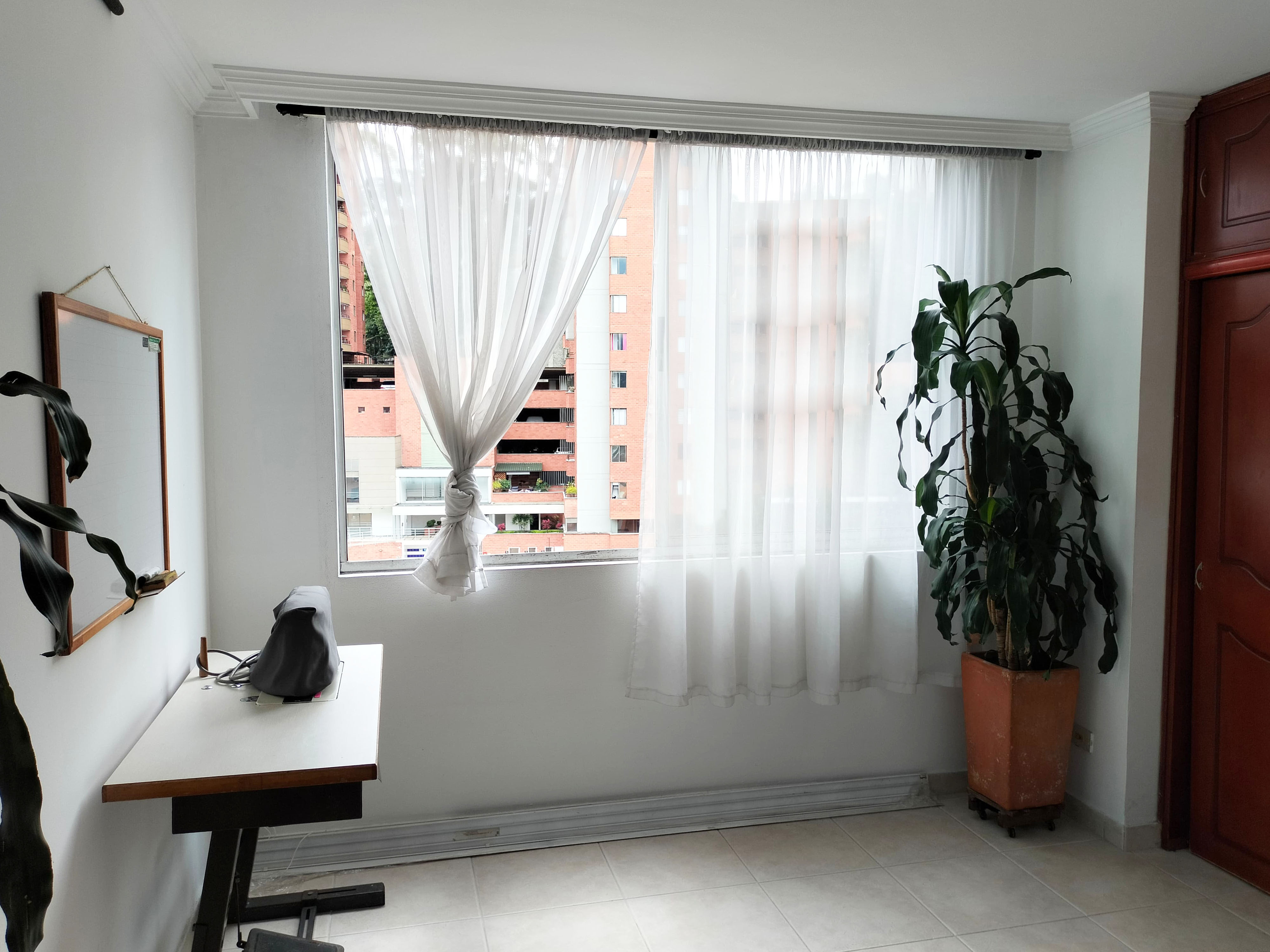Apartamento en venta en El Poblado, Medellín · foto 3 de 12