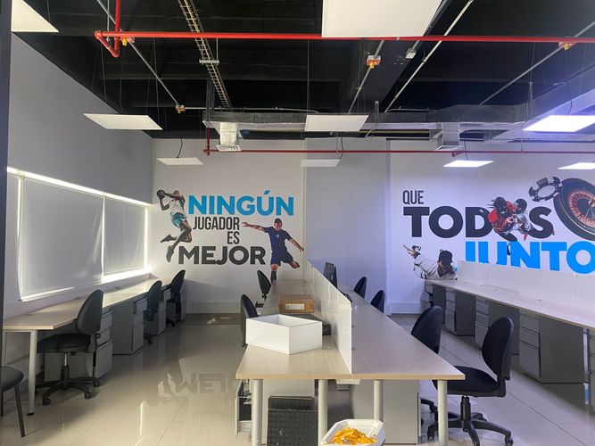 Oficina en arriendo en El Poblado, Medellín, 108 m² · foto 6 de 10