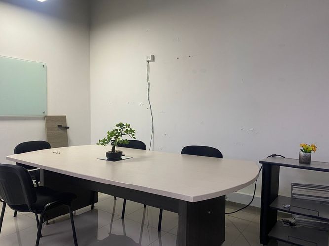 Oficina en arriendo en El Poblado, Medellín, 108 m² · foto 8 de 10