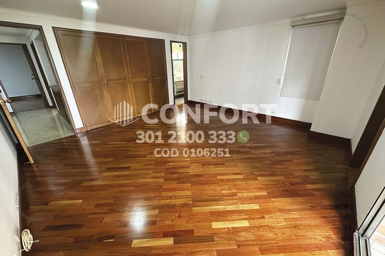 Apartamento de 3 alcobas en arriendo en Castropol, Medellín, 240 m² · foto 16 de 24