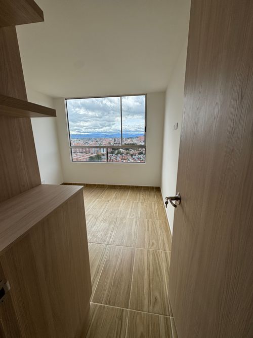 Apartaestudio en venta en El Redil, Bogotá, 38 m² · foto 11 de 24