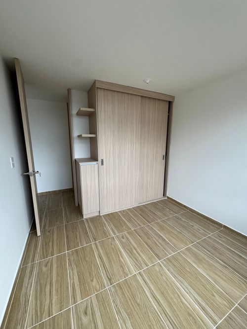 Apartaestudio en venta en El Redil, Bogotá, 38 m² · foto 12 de 24