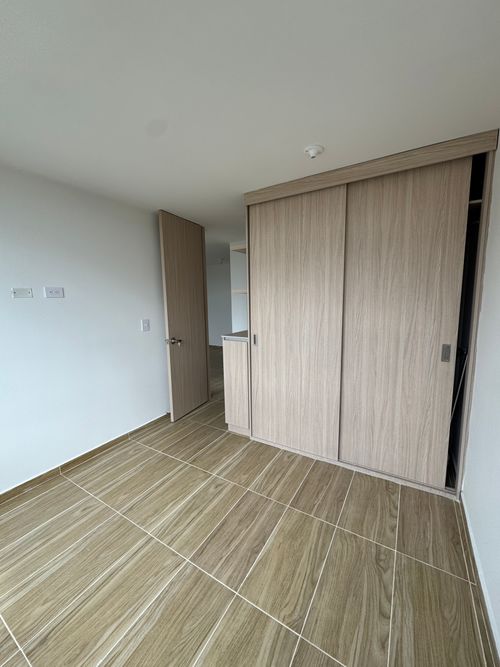 Apartaestudio en venta en El Redil, Bogotá, 38 m² · foto 13 de 24