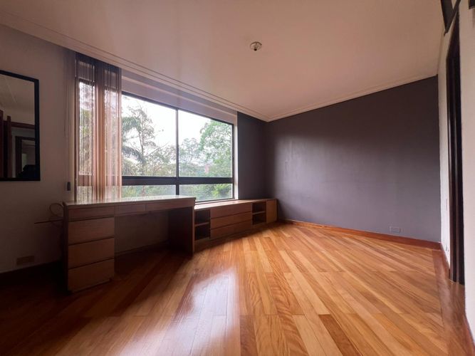 Apartamento de 4 alcobas en arriendo en El Poblado, Medellín, 270 m² · foto 8 de 15