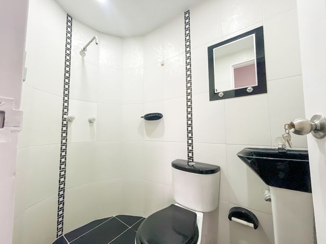 Apartamento de 5 alcobas en venta en Florida Nueva, Medellín, 129 m² · foto 8 de 20