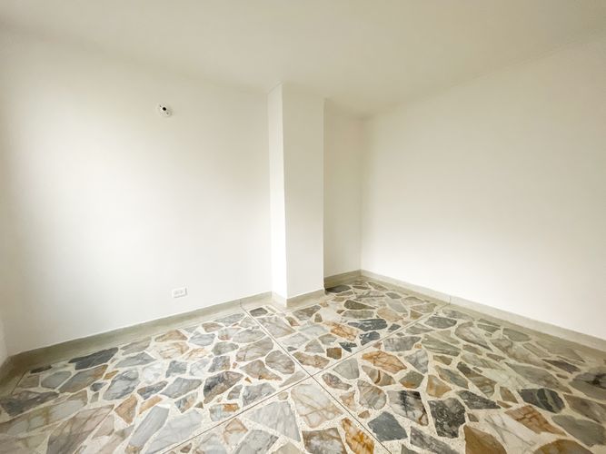 Apartamento de 5 alcobas en venta en Florida Nueva, Medellín, 129 m² · foto 10 de 20