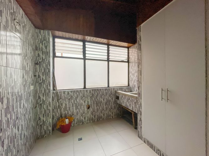 Apartamento de 5 alcobas en venta en Florida Nueva, Medellín, 129 m² · foto 20 de 20