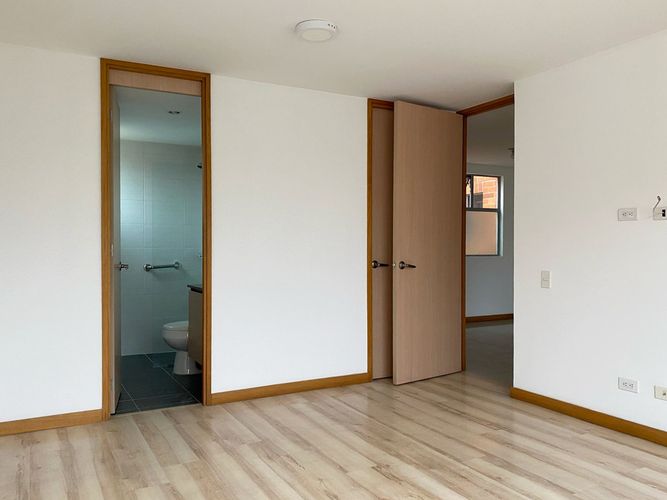 Apartamento de 3 alcobas en venta en Escobero, Envigado, 112 m² · foto 9 de 16