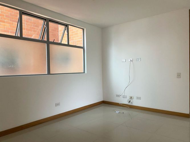 Apartamento de 3 alcobas en venta en Escobero, Envigado, 112 m² · foto 11 de 16
