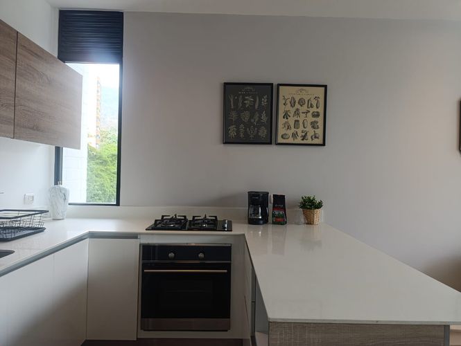 Apartamento de 1 alcoba en arriendo en El Poblado, Medellín, 82 m² · foto 7 de 17