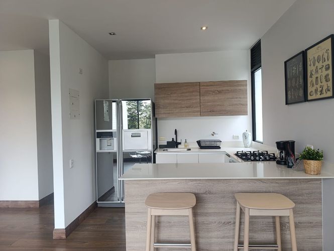 Apartamento de 1 alcoba en arriendo en El Poblado, Medellín, 82 m² · foto 9 de 17