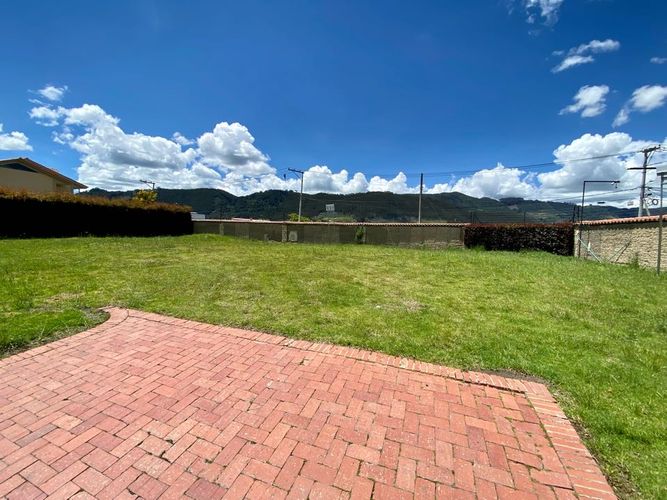 Lote en venta en Chuntame, Cajicá, 871 m² · foto 3 de 5