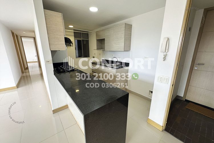 Apartamento de 3 alcobas en arriendo en Los Balsos, Medellín, 85 m² · foto 5 de 24