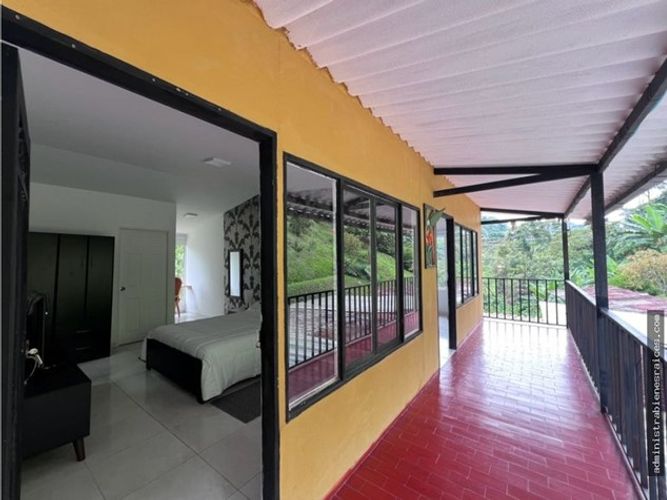 Finca en venta en Quiebra De Velez, Manizales, 1100 m² · foto 9 de 20