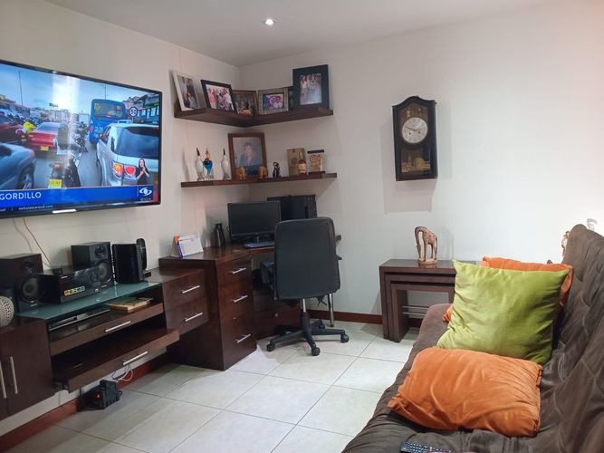 Apartamento de 3 alcobas en arriendo en Otraparte, Envigado, 106 m² · foto 12 de 17
